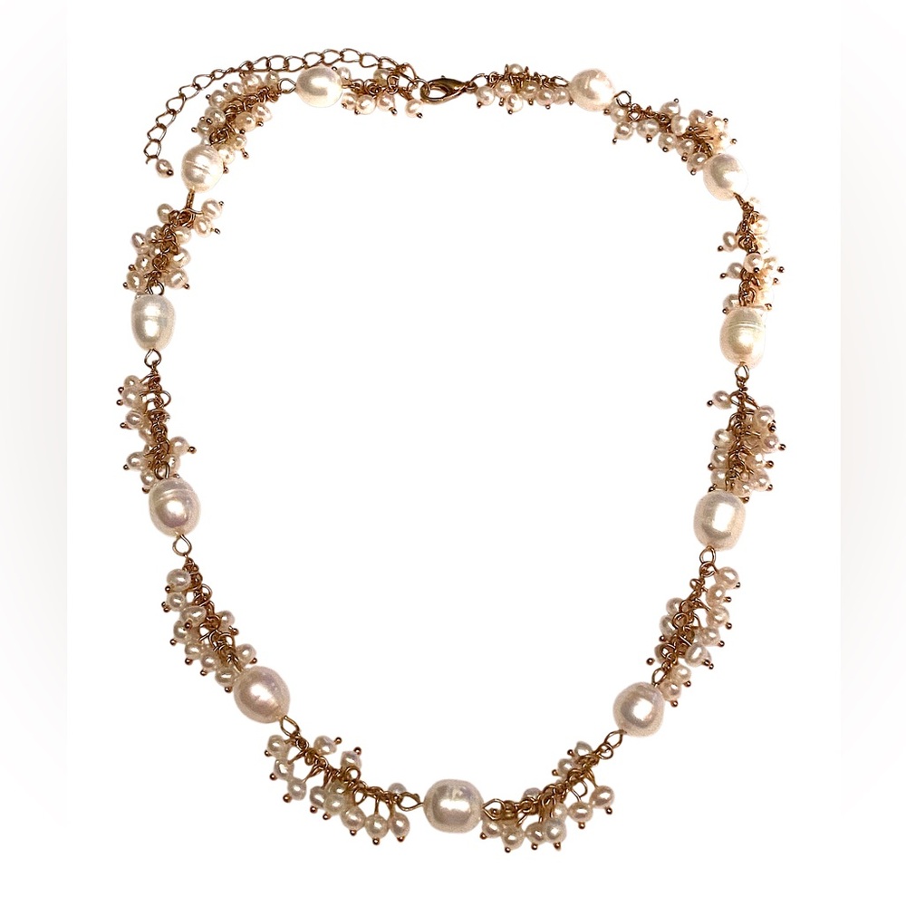 Genuine Pearl Necklace Gold